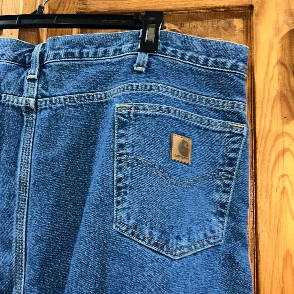 EUC Carhartt relaxed fit flannel lined jean 44 x 34